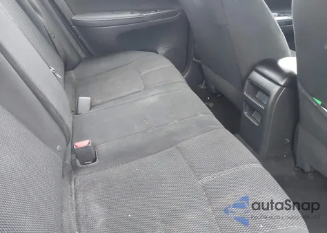 2018 Nissan Sentra S из США, поврежденный, VIN 3N1AB7AP2JY328100